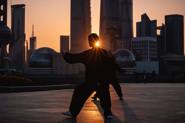 Le Tai Chi : Bienfaits et techniques pour un corps et esprit harmonieux